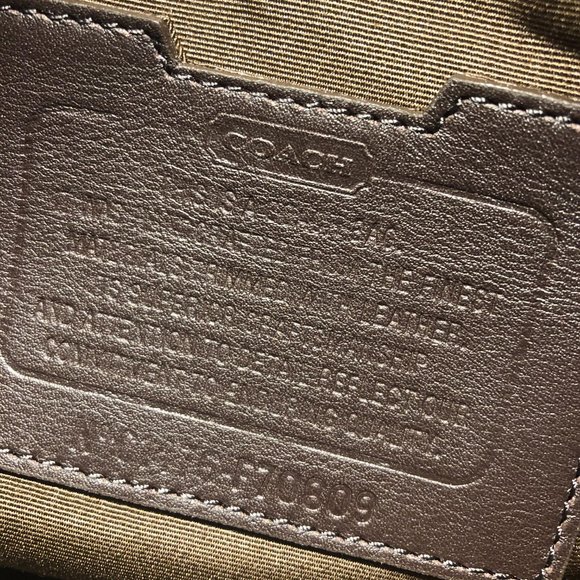 NWT COACH HERITAGE SIGNATURE EMBOSSED PVC MESSENGER 70809 - Picture 5 of 8